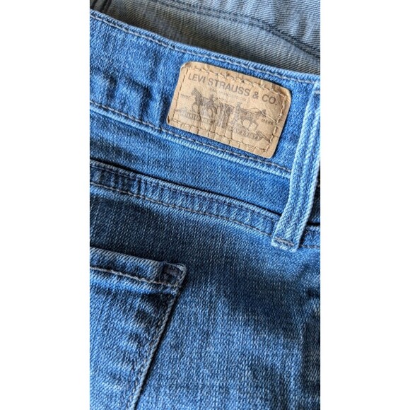 Levi’s Shorts Women 515 Bermuda Denim Jean Stretch High Rise Cuffed Sz 14 - Picture 5 of 10